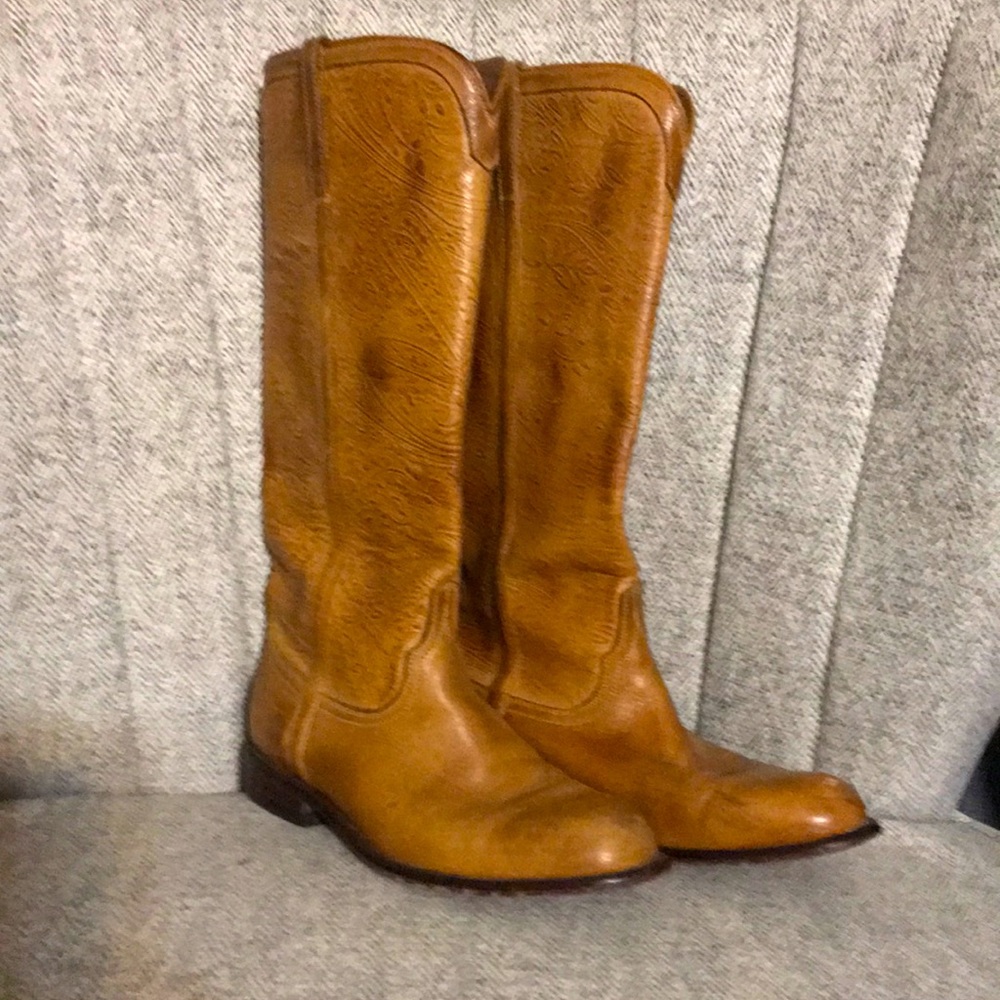 Lucchese women’s boots size 8